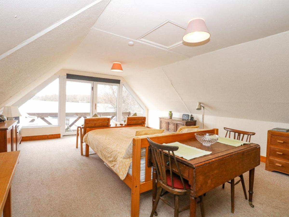 Вилла Cygnus Boathouse South Walsham Экстерьер фото
